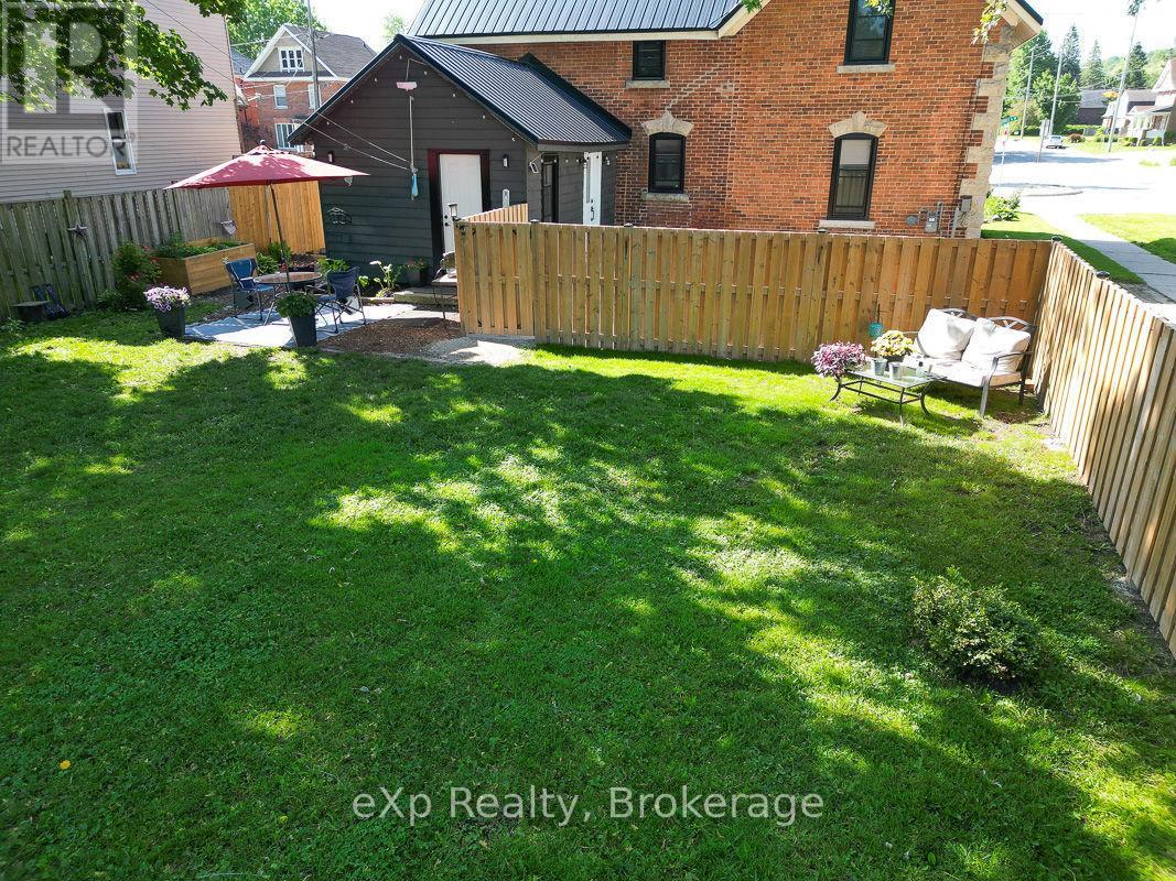 594 10Th A Street W, Owen Sound, ON - Outdoor