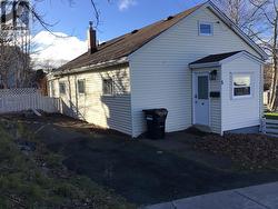 5 Cairo Street St. John's, NL A1C 4X1