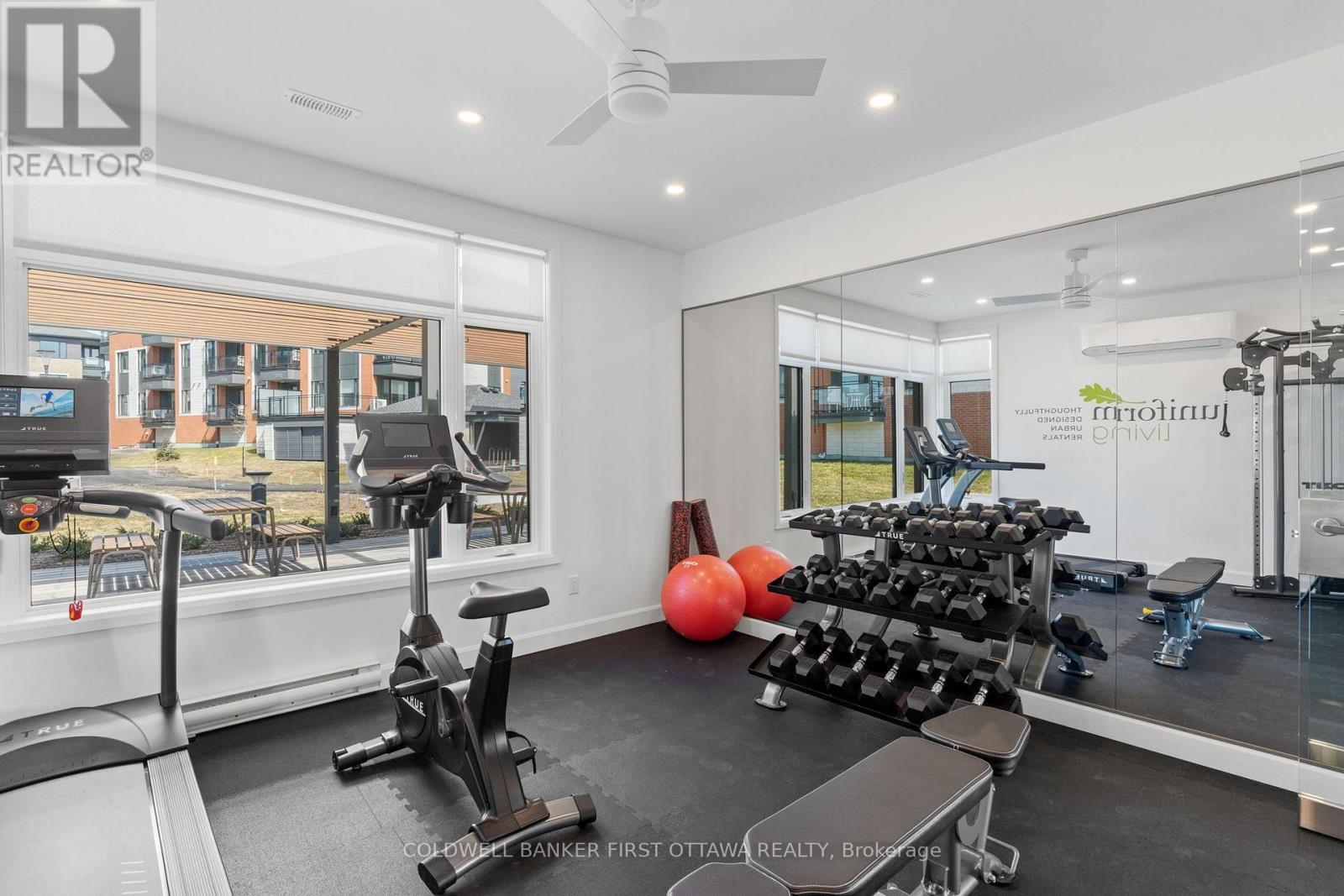 204 - 611 Wanaki Road, Ottawa, ON - Indoor Photo Showing Gym Room