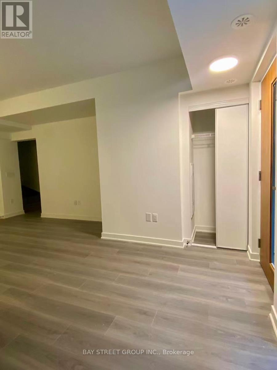 177 - 67 Curlew Drive, Toronto, ON - Indoor Photo Showing Other Room