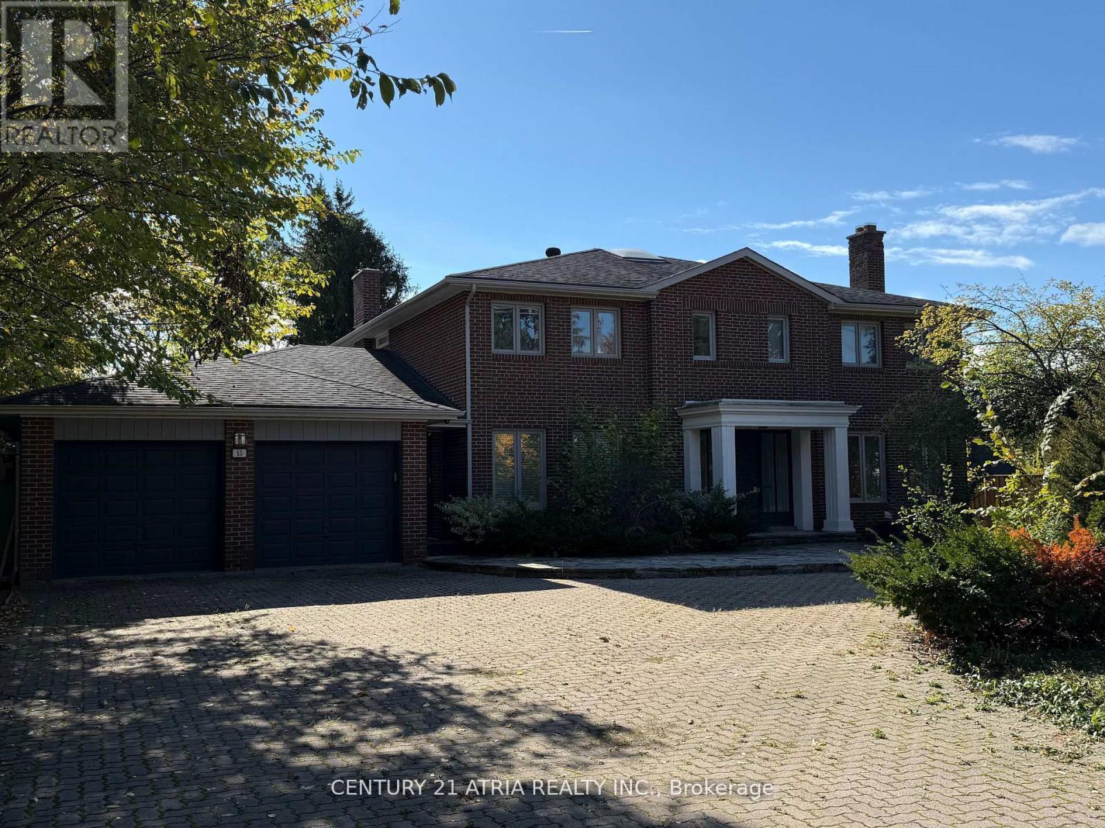 15 Old Colony Road, Toronto, ON - Outdoor