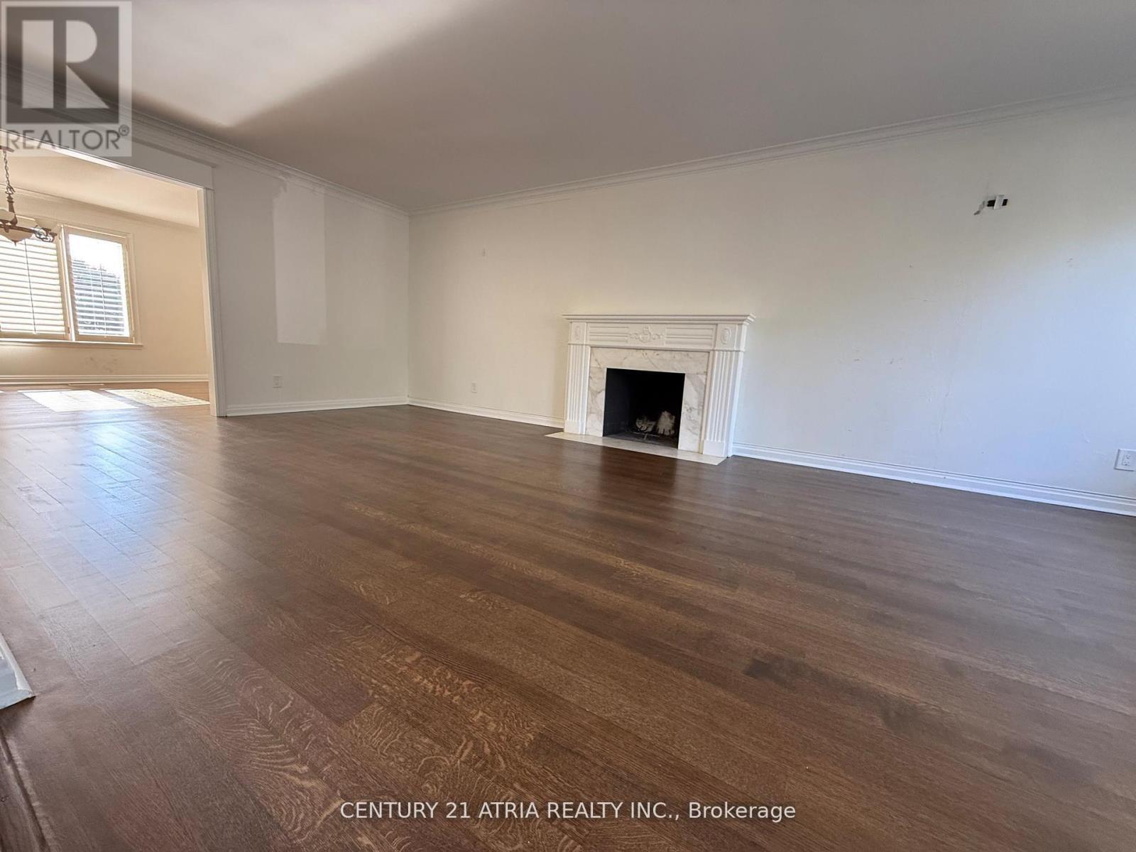 15 Old Colony Road, Toronto, ON - Indoor Photo Showing Living Room With Fireplace