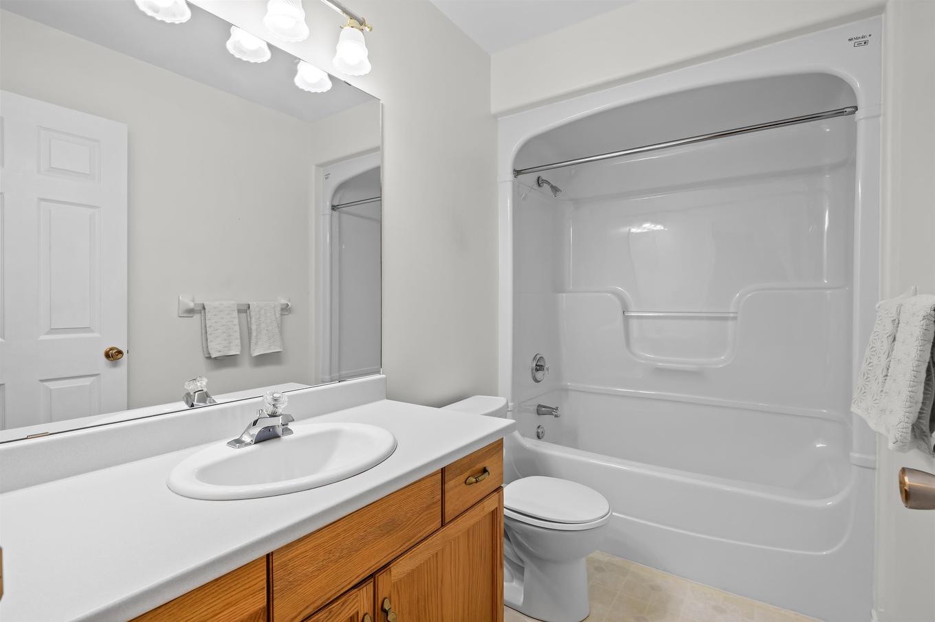 32 Oakland Drive, East Royalty, PE