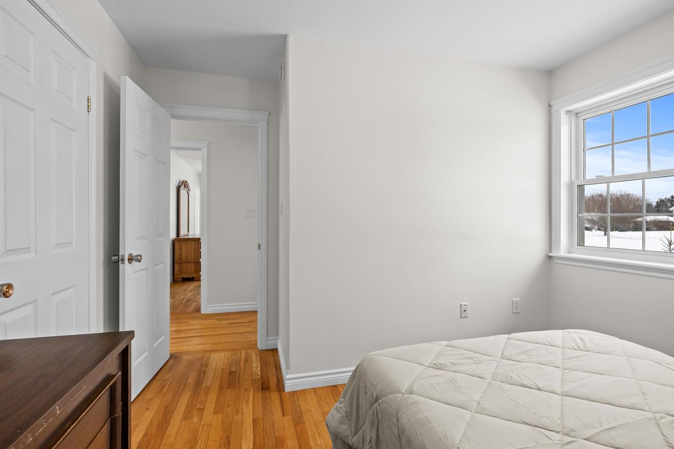 32 Oakland Drive, East Royalty, PE