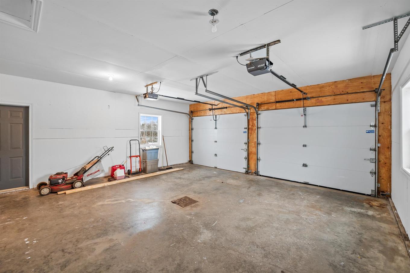 32 Oakland Drive, East Royalty, PE