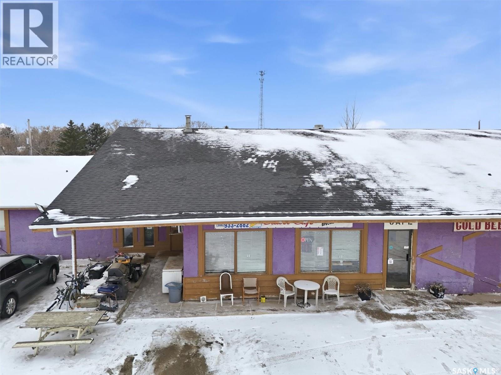 10 Main Street, Clavet, SK