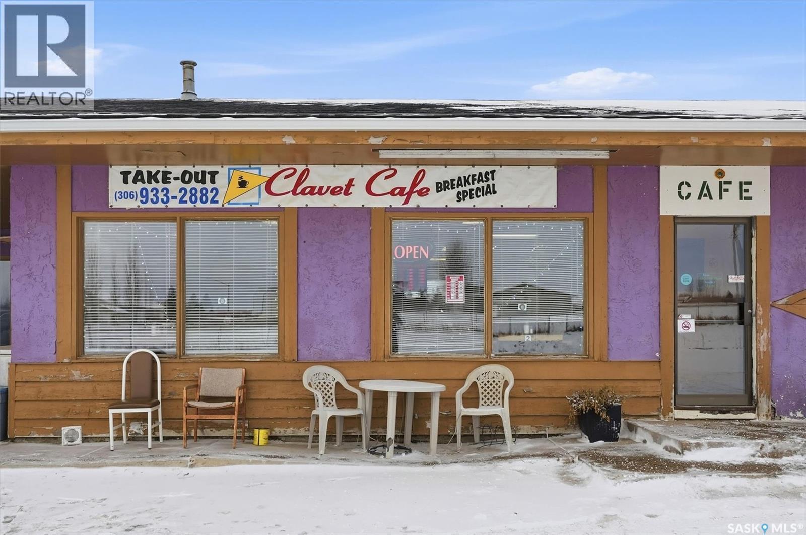 10 Main Street, Clavet, SK