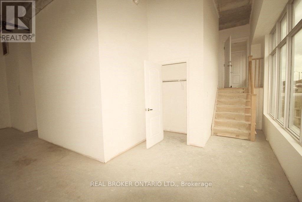 290 Copper Creek Drive, Markham, ON