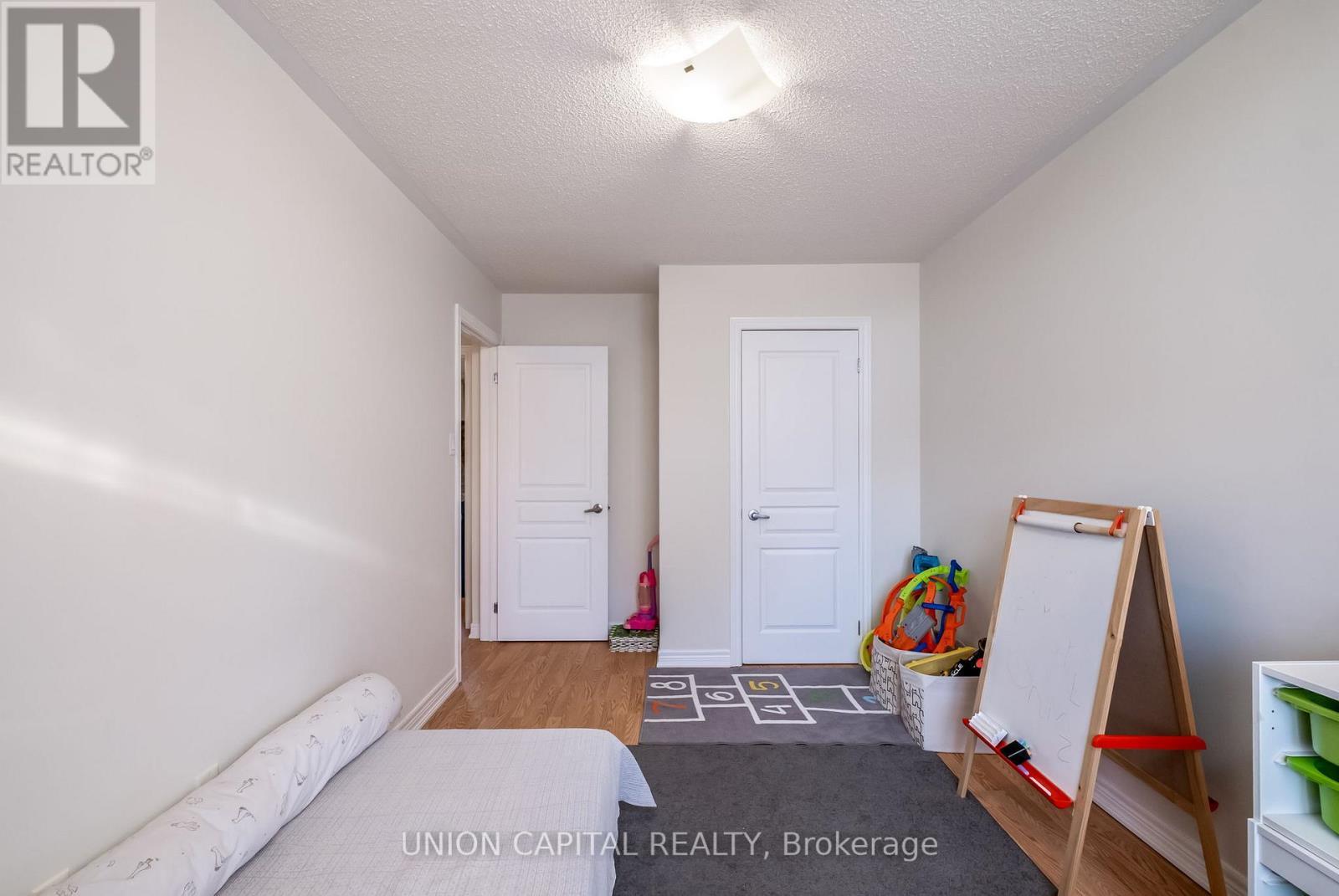 8 Stookes Crescent, Richmond Hill, ON - Indoor