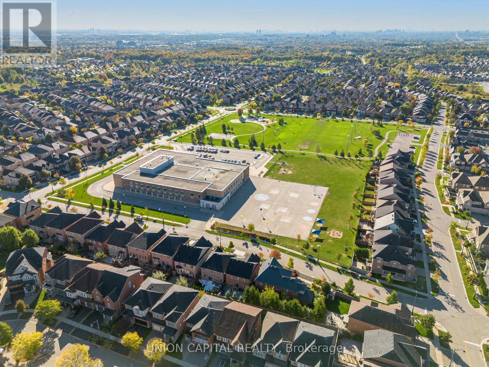 8 Stookes Crescent, Richmond Hill, ON - Outdoor With View