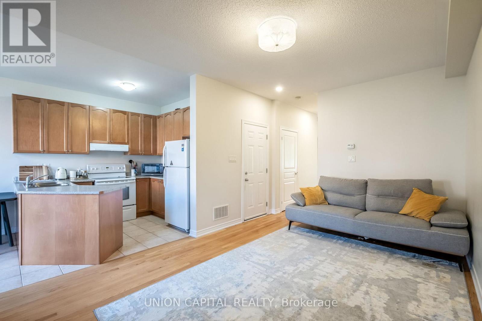 8 Stookes Crescent, Richmond Hill, ON - Indoor