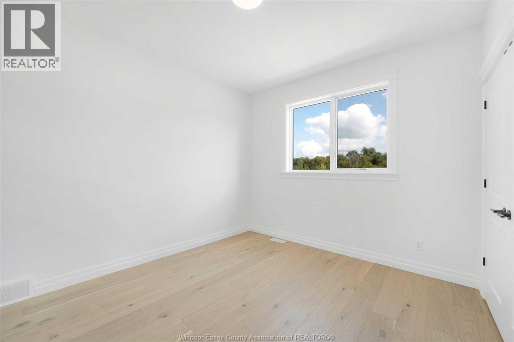 265 Charles, Essex, ON - Indoor Photo Showing Other Room