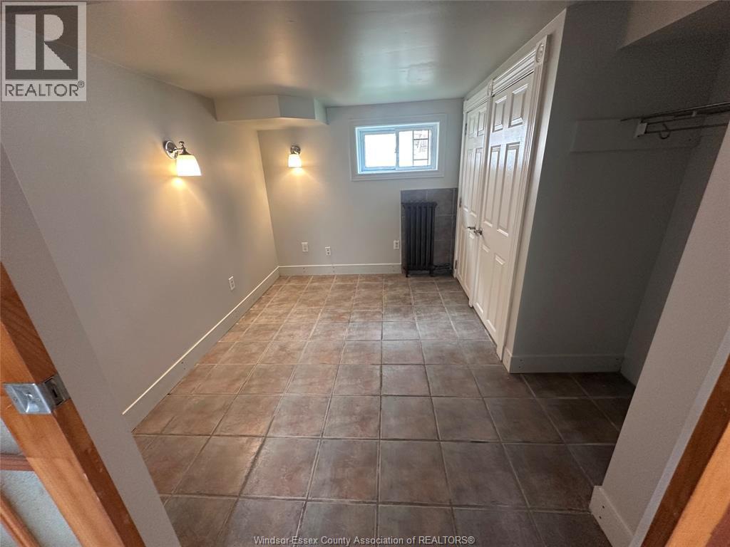 1227 Curry Avenue Unit# Lower, Windsor, ON - Indoor Photo Showing Other Room