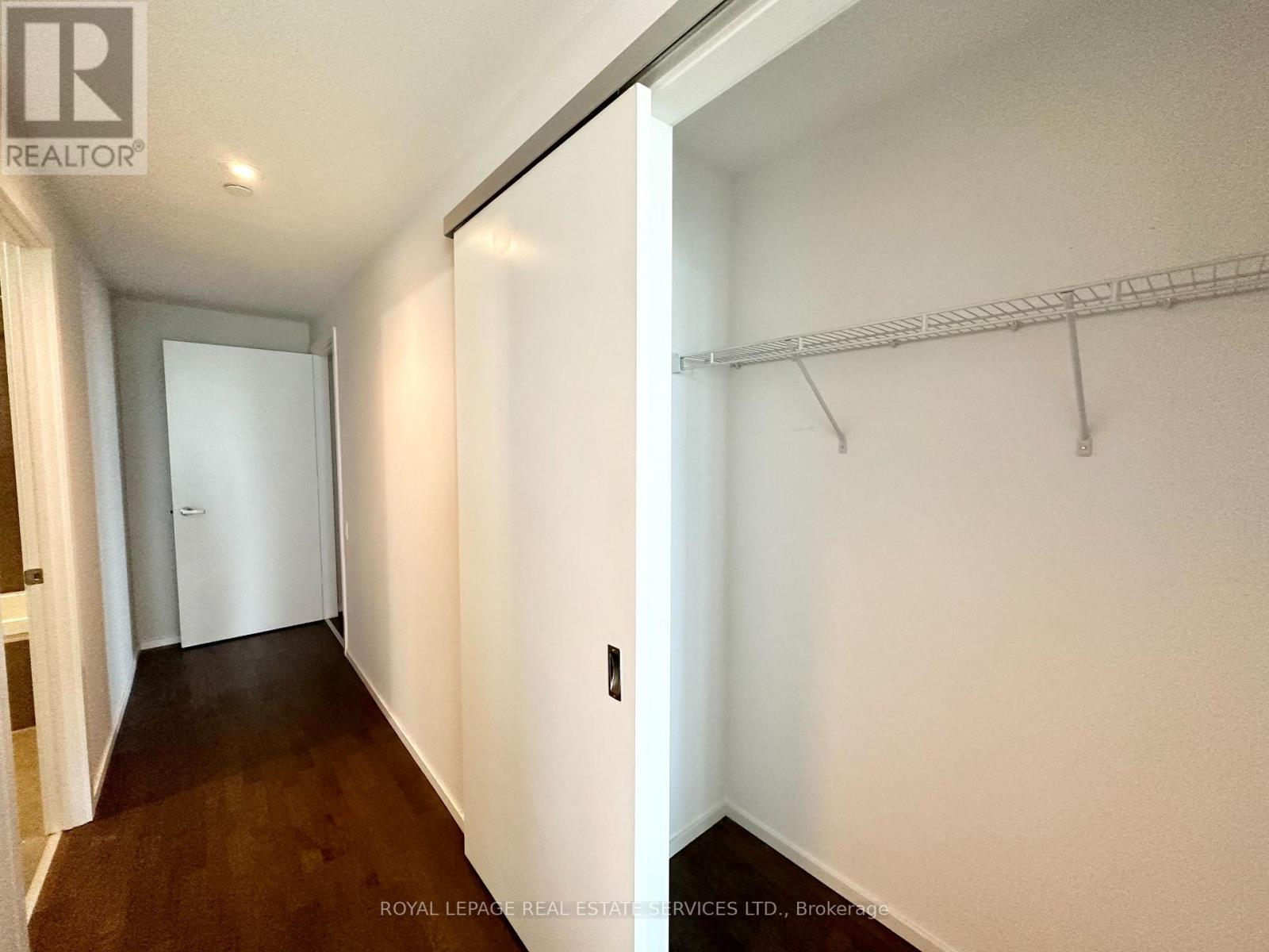 4501 - 5 St Joseph Street, Toronto, ON - Indoor Photo Showing Other Room