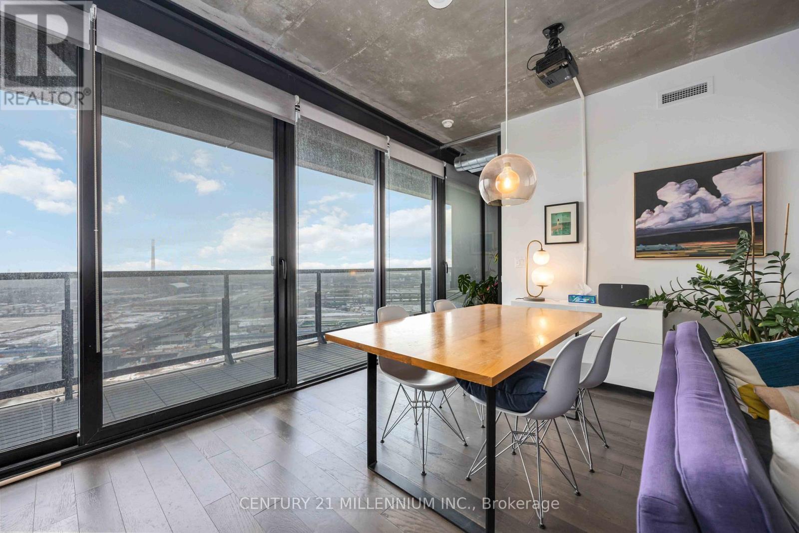 2409 - 170 Bayview Avenue, Toronto, ON - Indoor Photo Showing Other Room