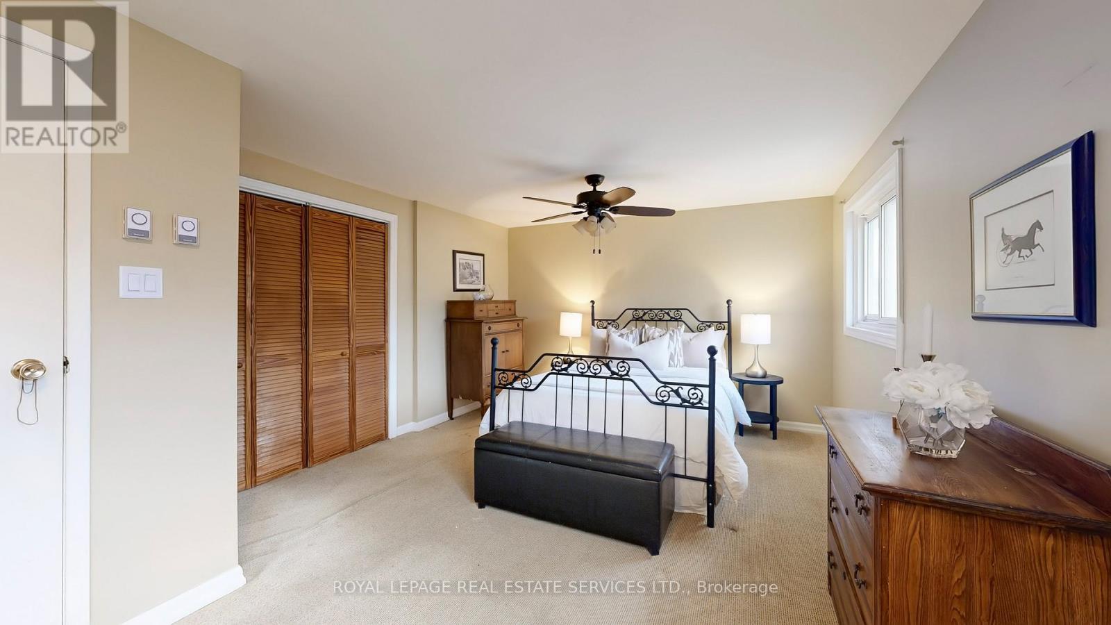 33 - 9 Plum Tree Way, Toronto, ON - Indoor Photo Showing Bedroom