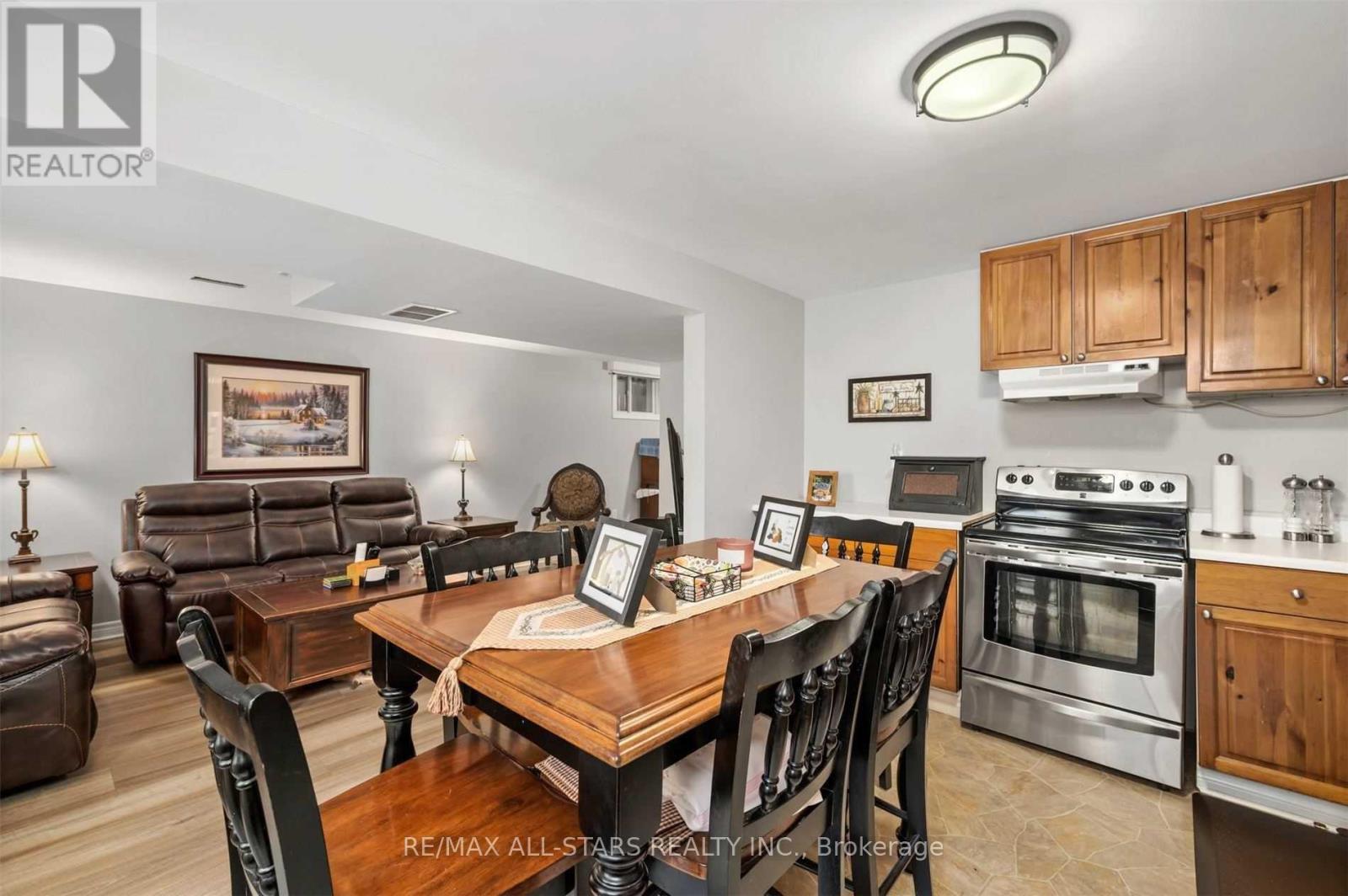 Bsmt - 4 Alice Avenue, Georgina, ON - Indoor