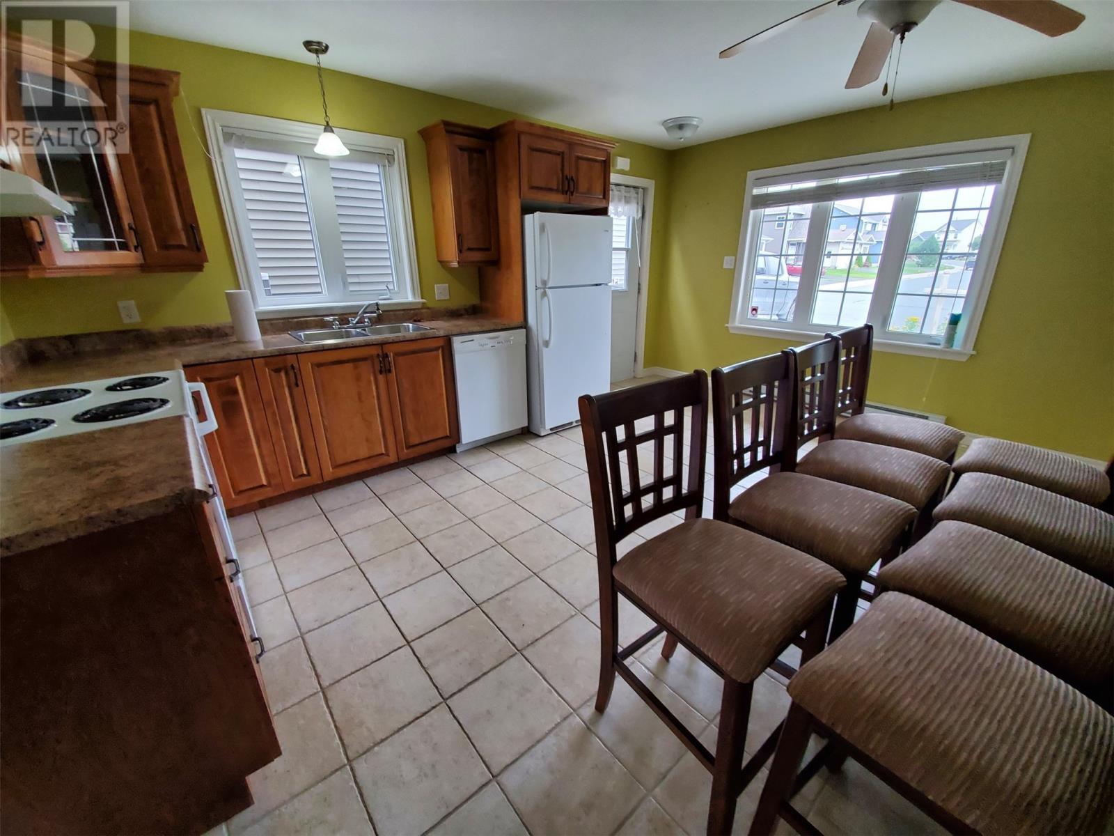 70 Mark Nichols Place, St. John'S, NL - Indoor Photo Showing Kitchen With Double Sink