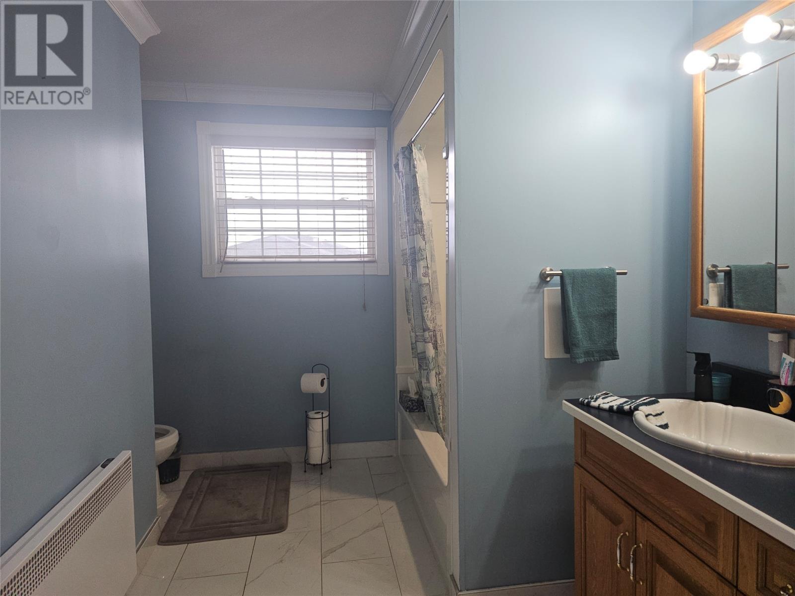 2 Musseau'S Lane, Channel-Port Aux Basques, NL - Indoor Photo Showing Bathroom