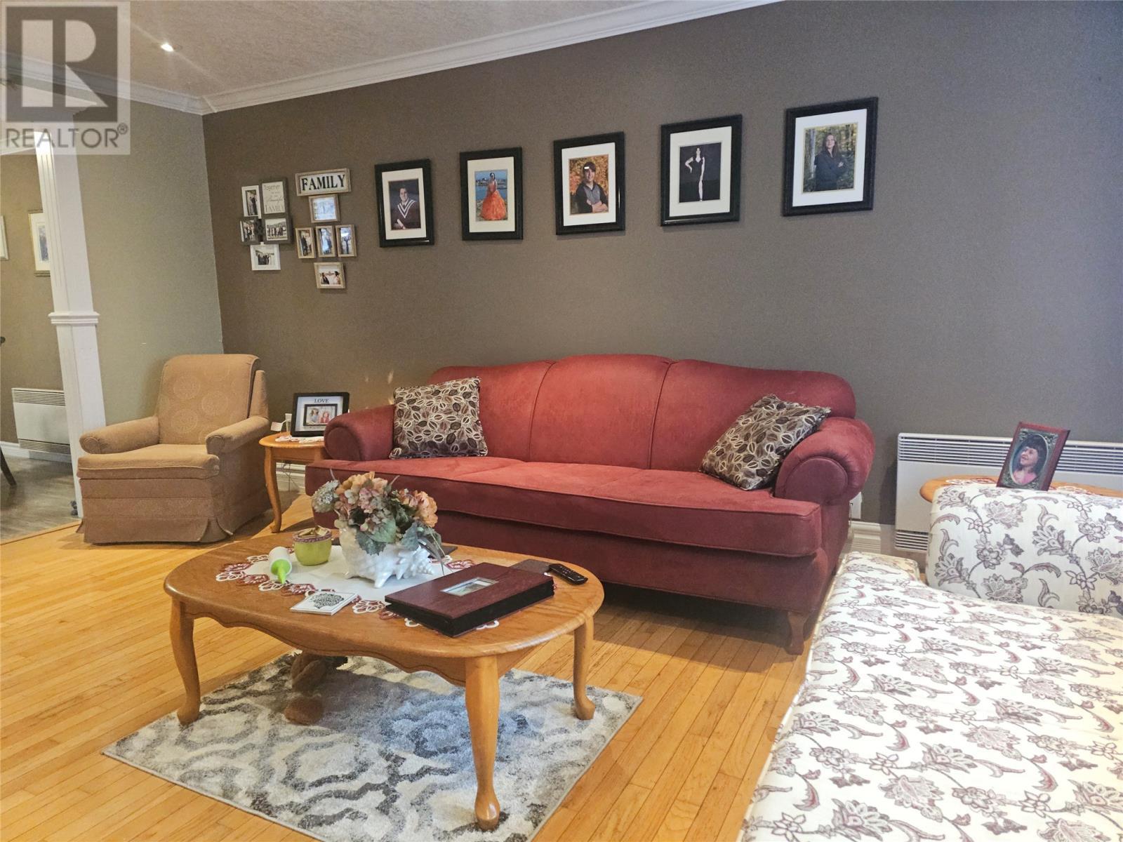 2 Musseau'S Lane, Channel-Port Aux Basques, NL - Indoor Photo Showing Living Room