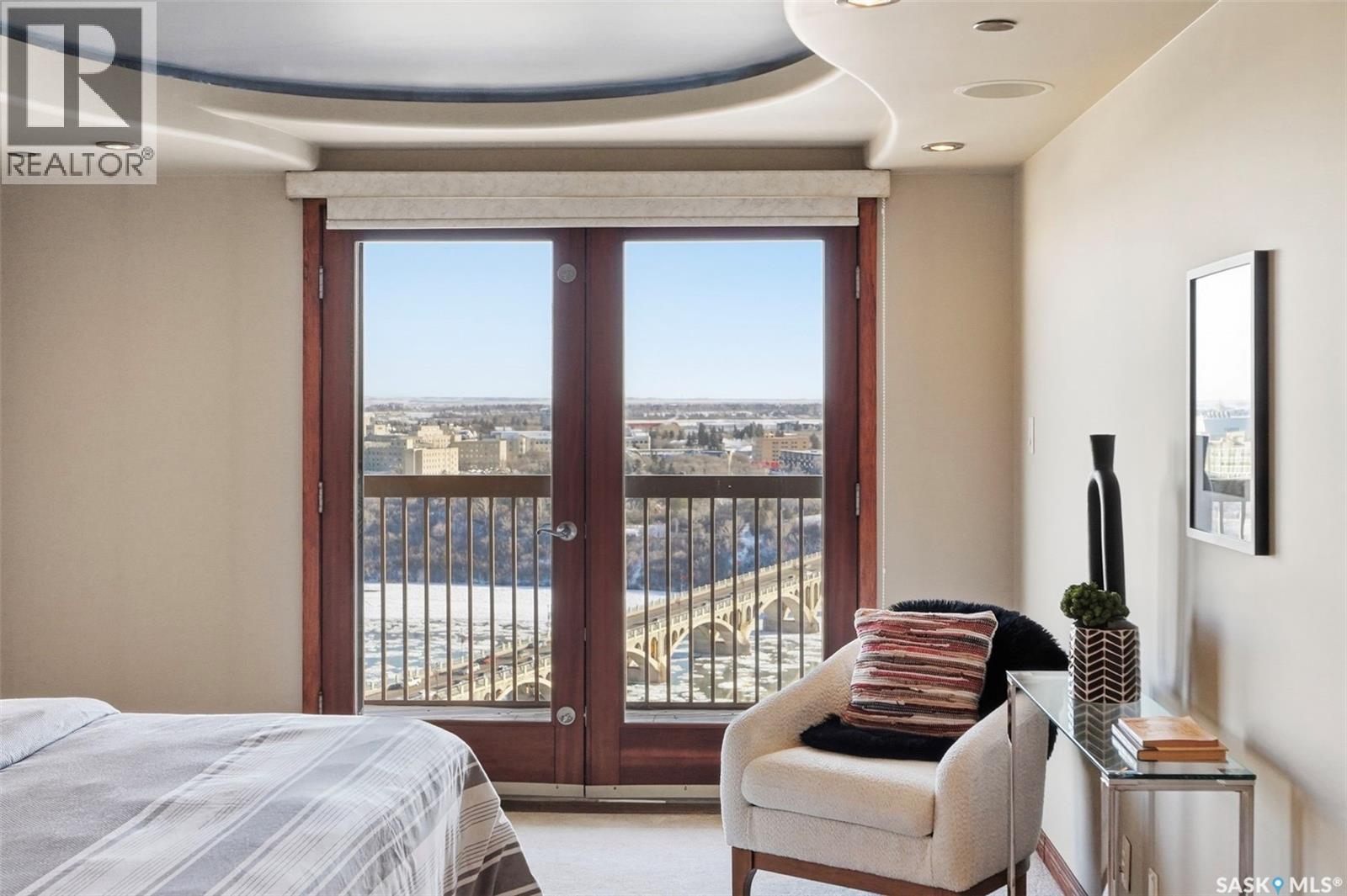 2504/2505 311 6Th Avenue N, Saskatoon, SK - Indoor Photo Showing Bedroom