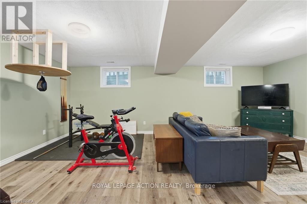 14 Dunton Lane, Brant, ON - Indoor