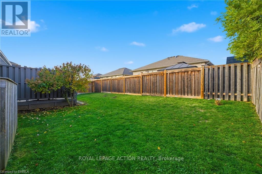 14 Dunton Lane, Brant, ON - Outdoor