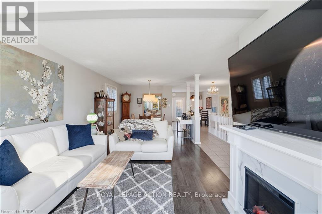 14 Dunton Lane, Brant, ON - Indoor Photo Showing Living Room With Fireplace