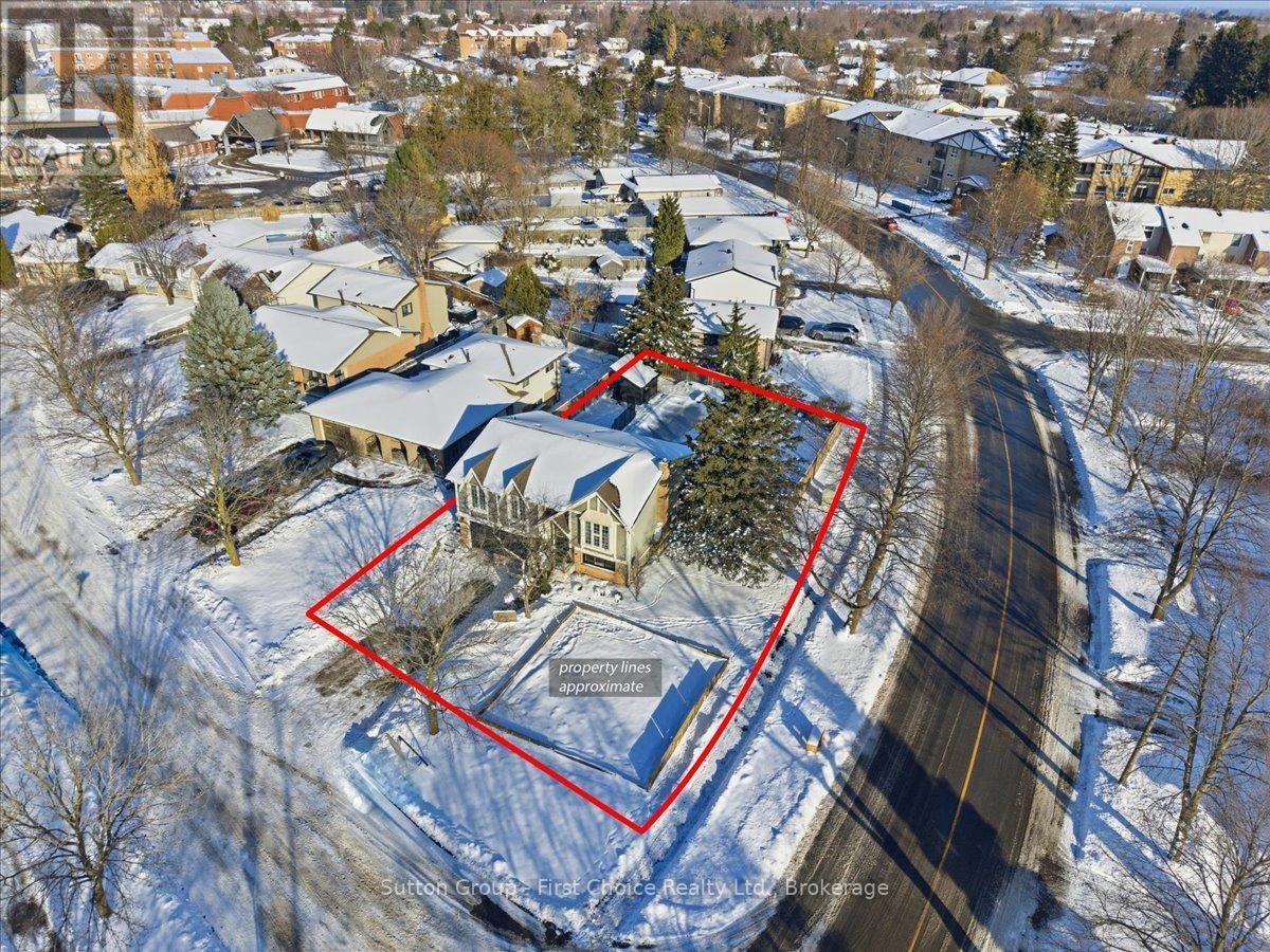 7 Kenner Crescent, Stratford, ON - Outdoor With View