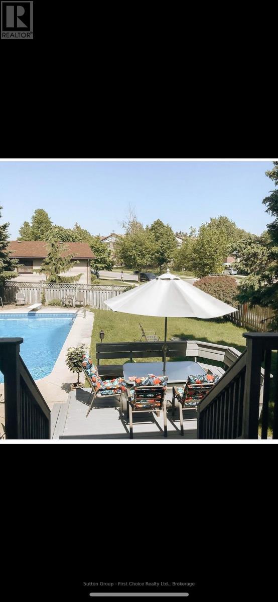 7 Kenner Crescent, Stratford, ON - Outdoor