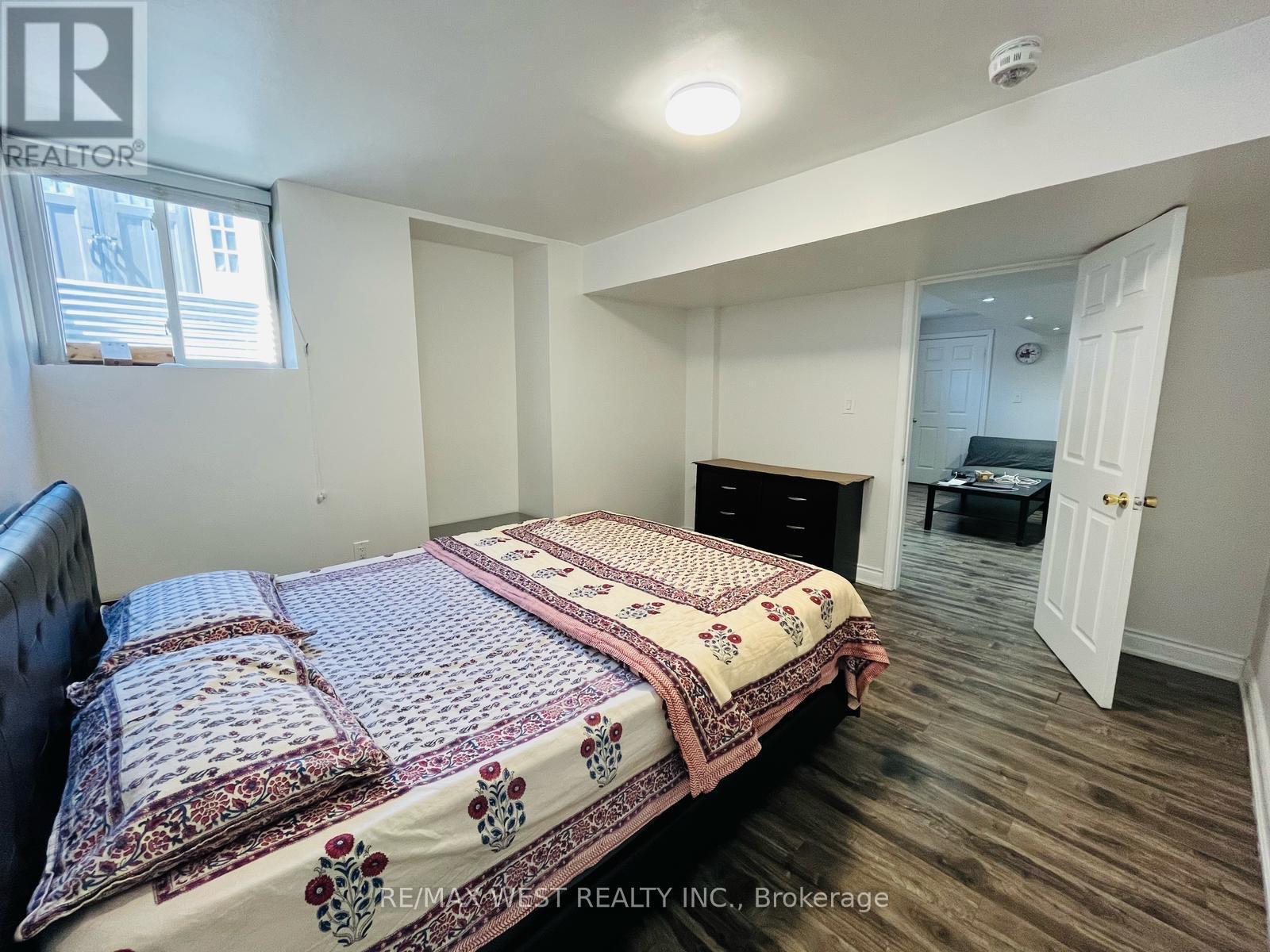 76 Lexington Road N, Brampton, ON