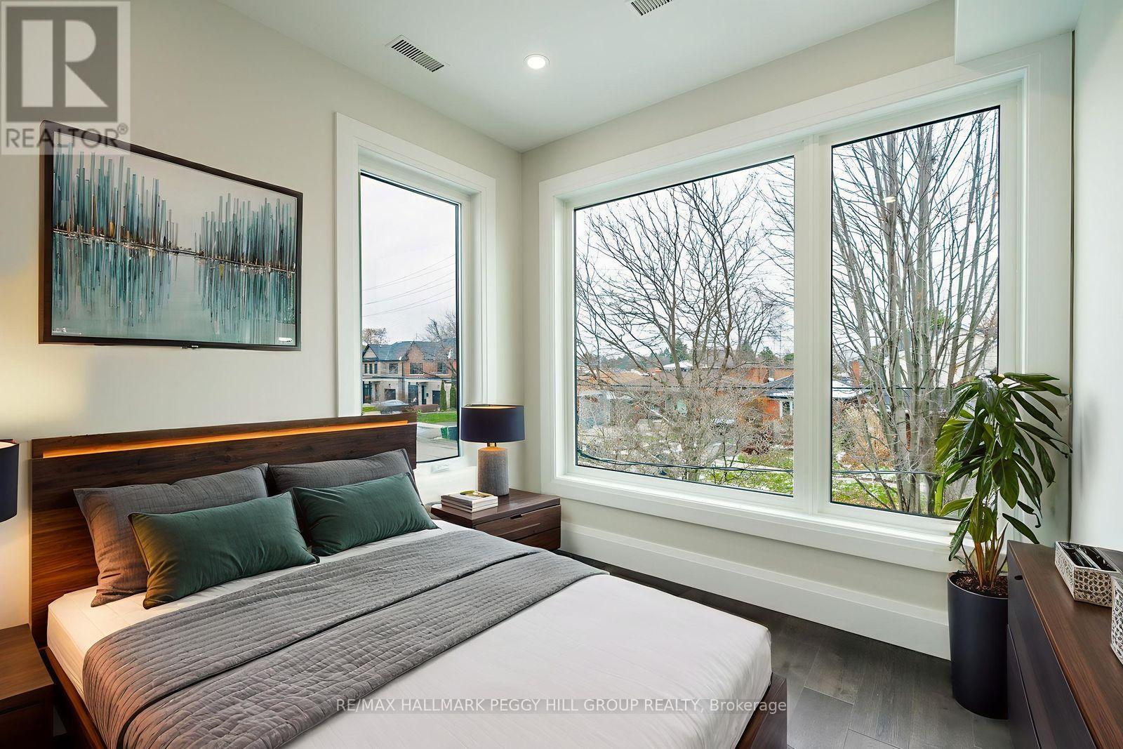 18 Bellman Avenue, Toronto, ON - Indoor Photo Showing Bedroom