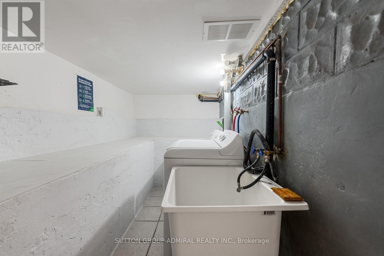 87 Pritchard Avenue, Toronto, ON - Indoor Photo Showing Laundry Room