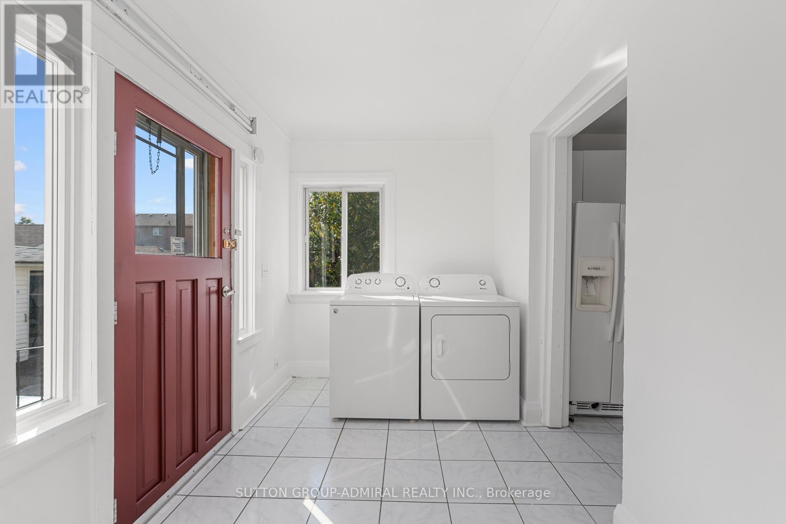 87 Pritchard Avenue, Toronto, ON - Indoor Photo Showing Laundry Room