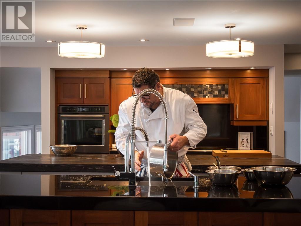 340 Maki Avenue, Sudbury, ON - Indoor