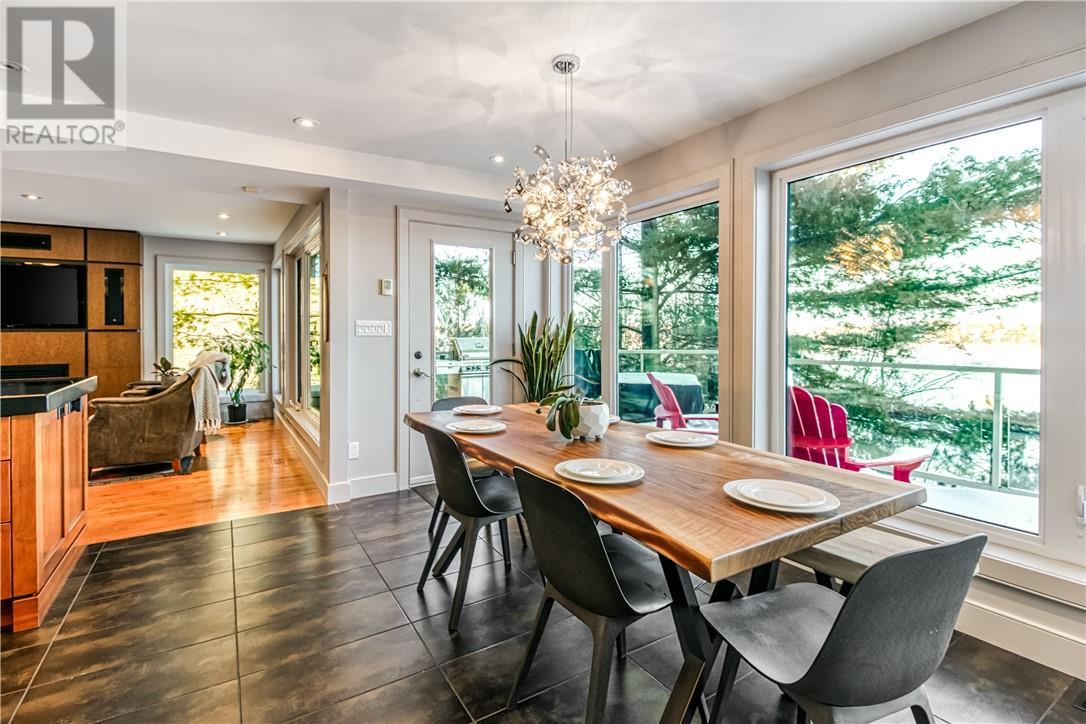 340 Maki Avenue, Sudbury, ON - Indoor Photo Showing Dining Room