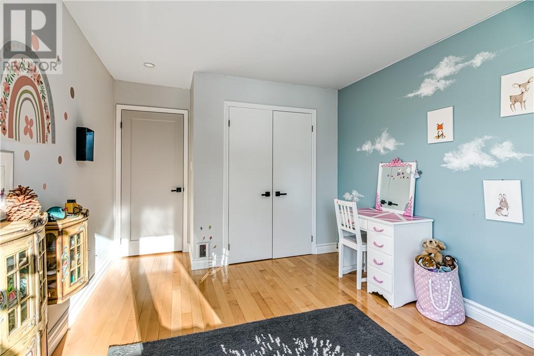 340 Maki Avenue, Sudbury, ON - Indoor