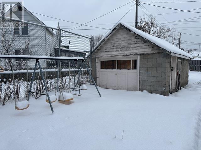 209 Wellington St W, Sault Ste. Marie, ON - Outdoor