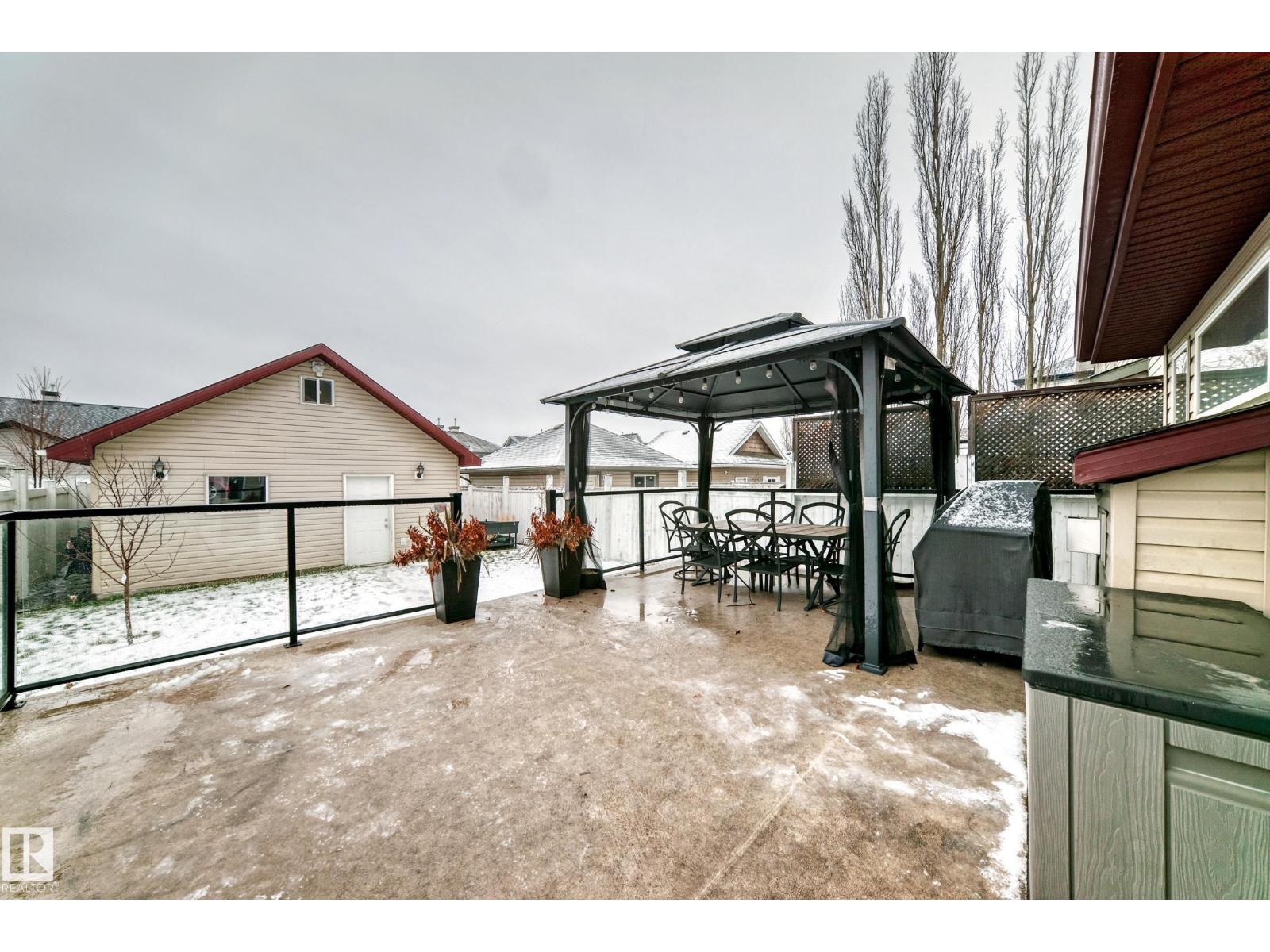 5819 Sutter Pl Nw, Edmonton, AB - Outdoor With Exterior