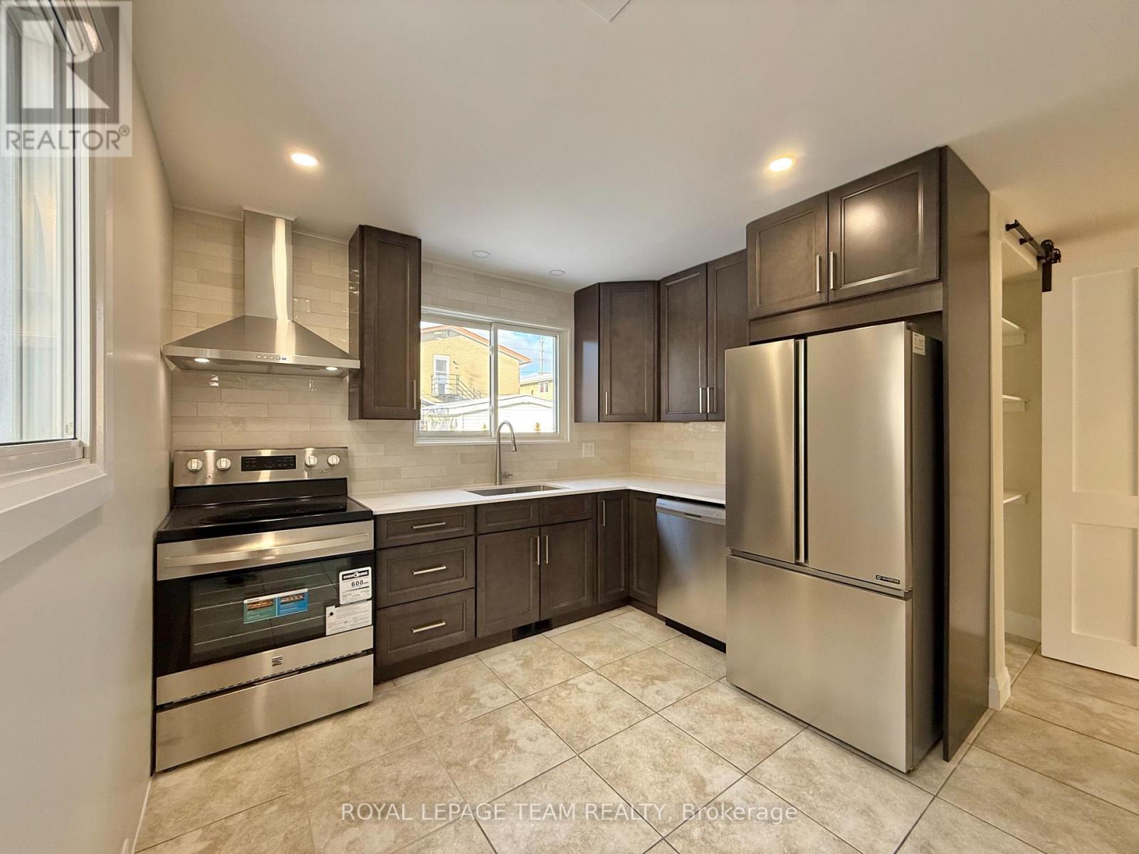 Brand New Kitchen and Appliances - 973 Eiffel Avenue, Ottawa, ON - Indoor Photo Showing Kitchen