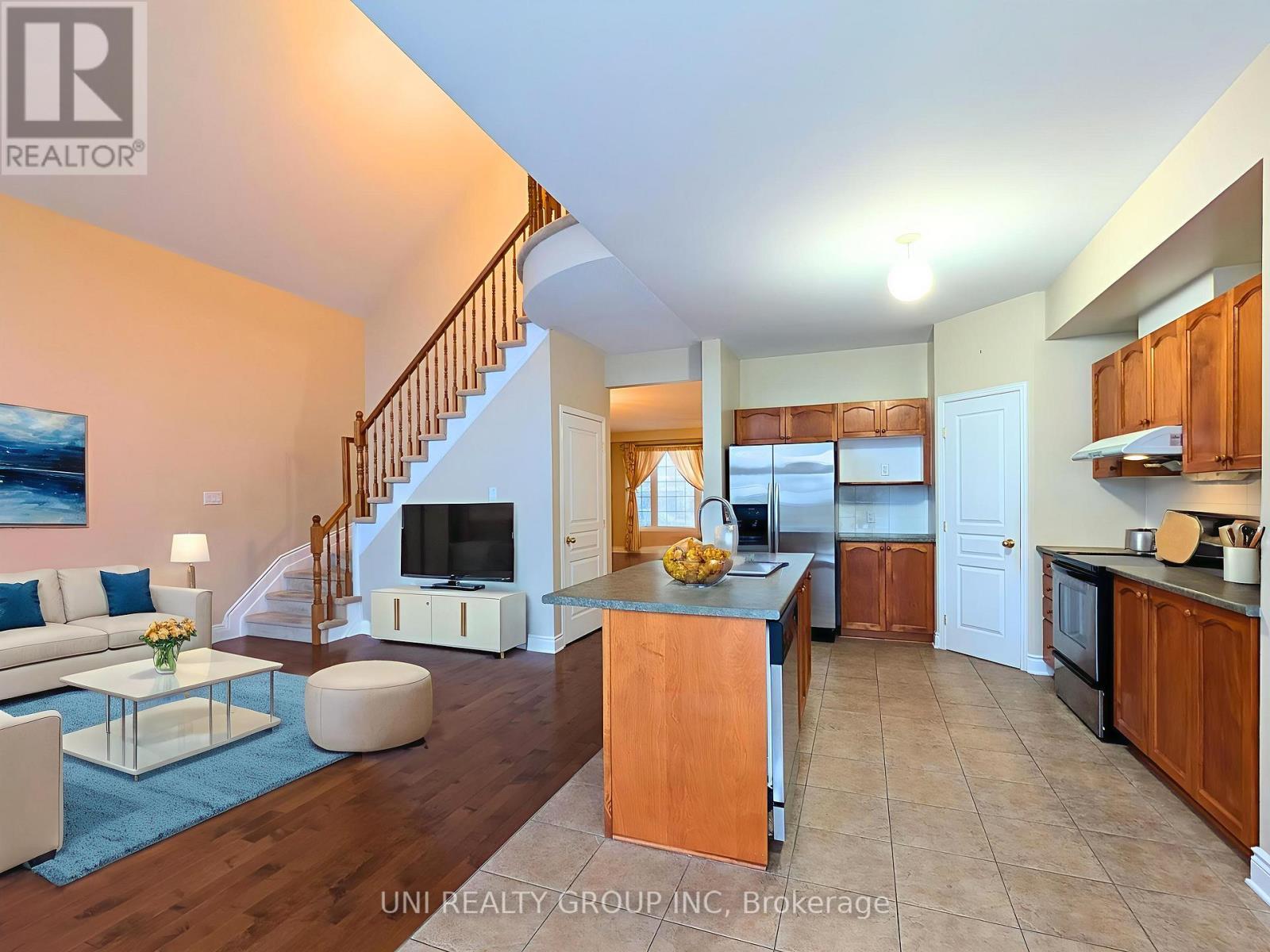 105 Cheyenne Way, Ottawa, ON - Indoor