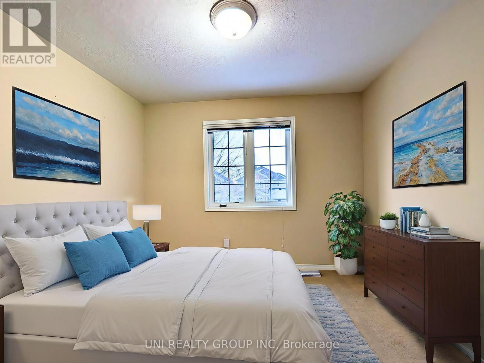 105 Cheyenne Way, Ottawa, ON - Indoor Photo Showing Bedroom