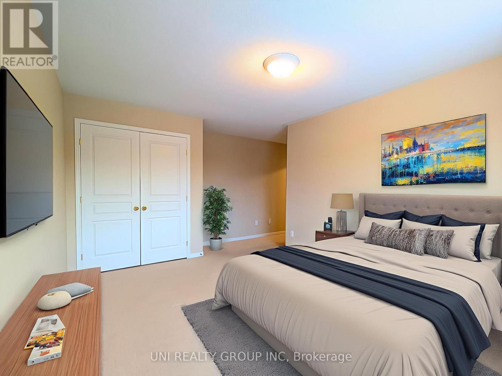 105 Cheyenne Way, Ottawa, ON - Indoor Photo Showing Bedroom