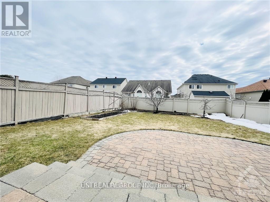 105 Cheyenne Way, Ottawa, ON - Outdoor