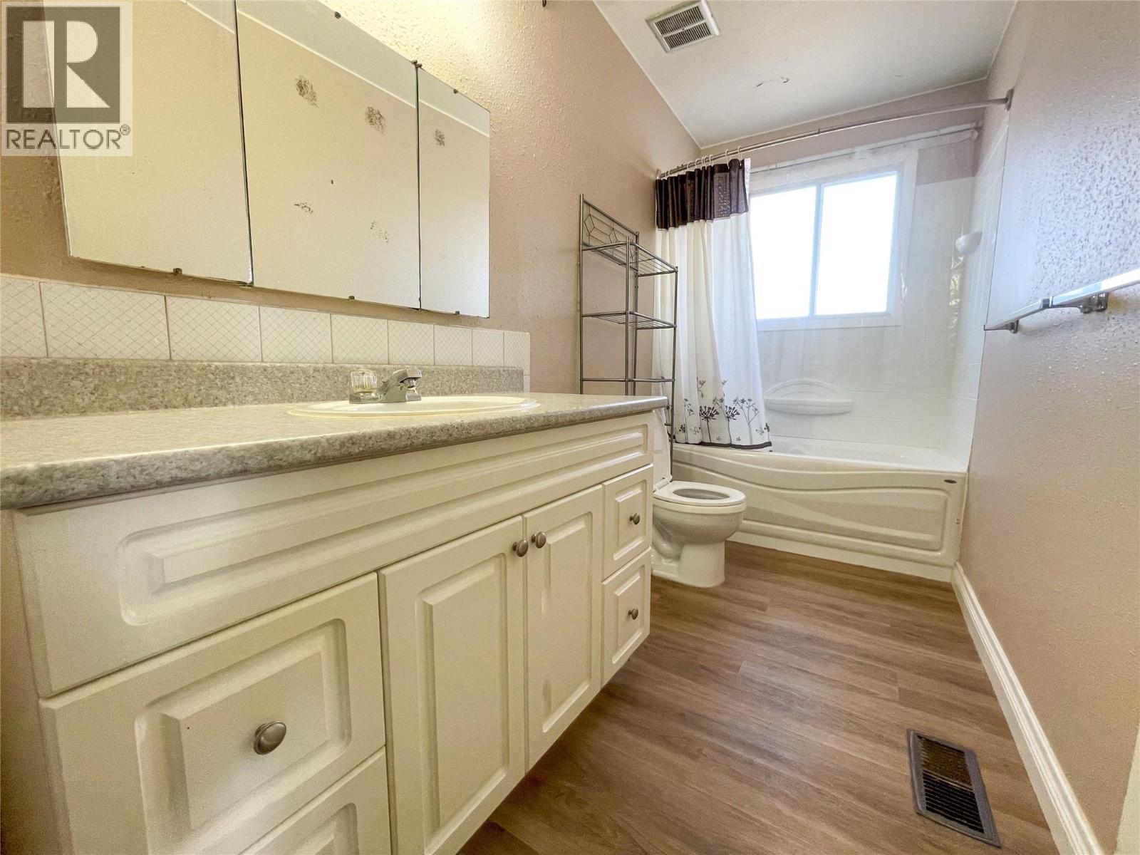 3479 206 Road, Dawson Creek, BC