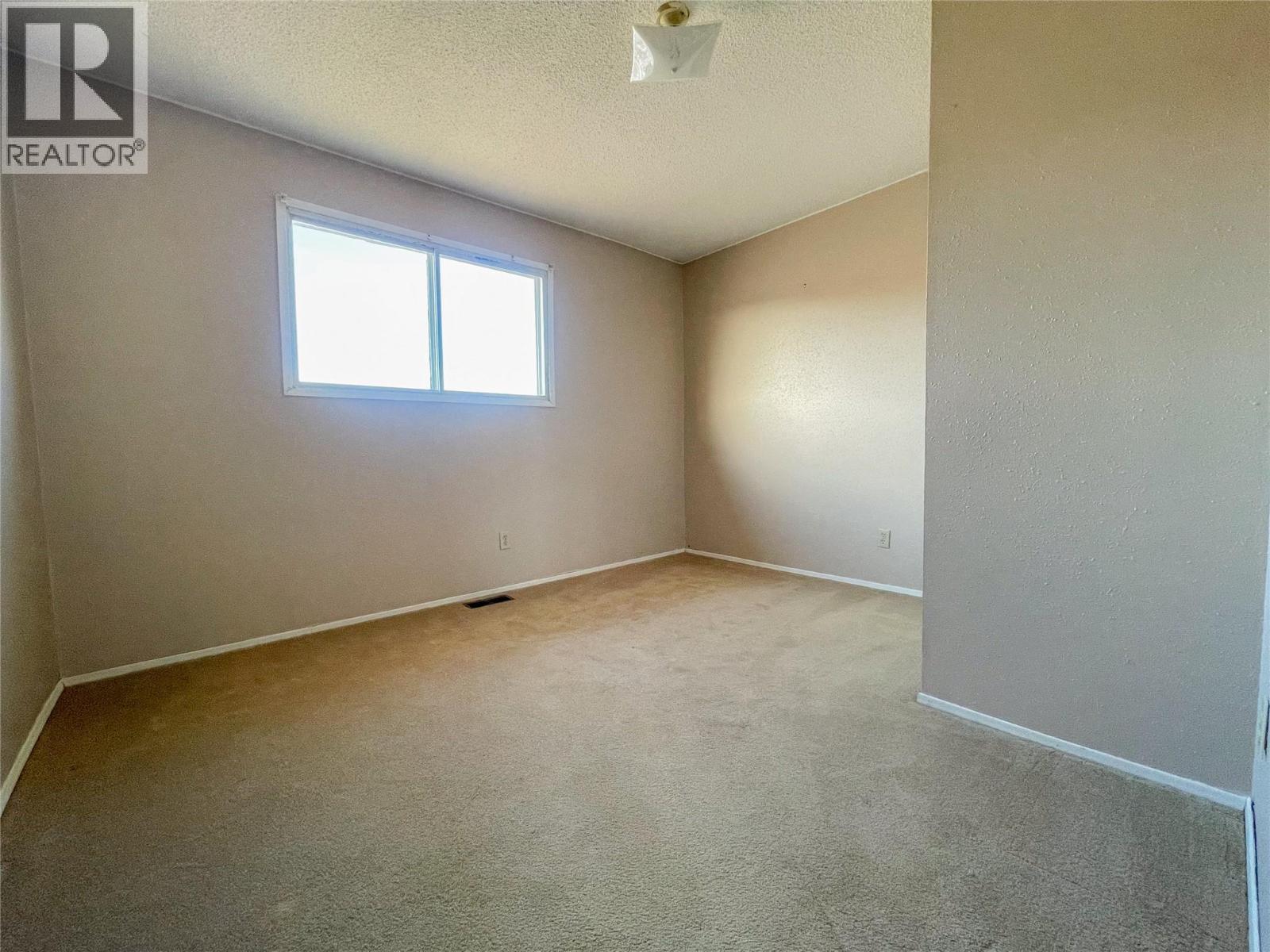 3479 206 Road, Dawson Creek, BC