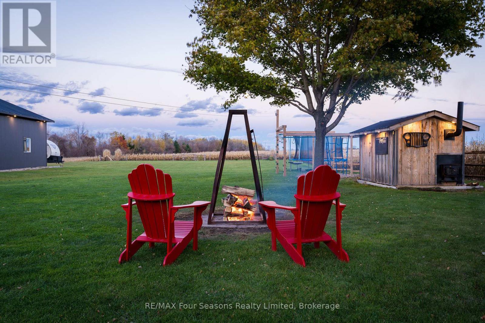 475 Lyons Court, Wasaga Beach, ON - Outdoor