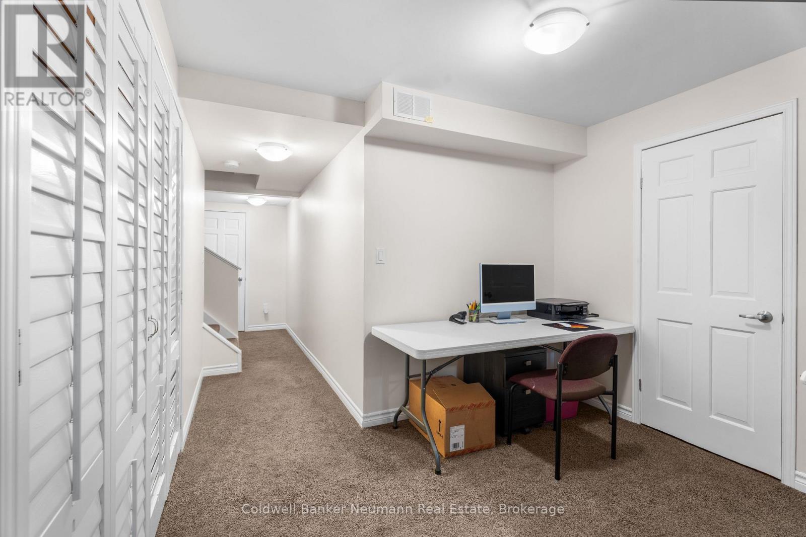 71 - 1035 Victoria Road S, Guelph (Kortright East), ON - Indoor Photo Showing Office