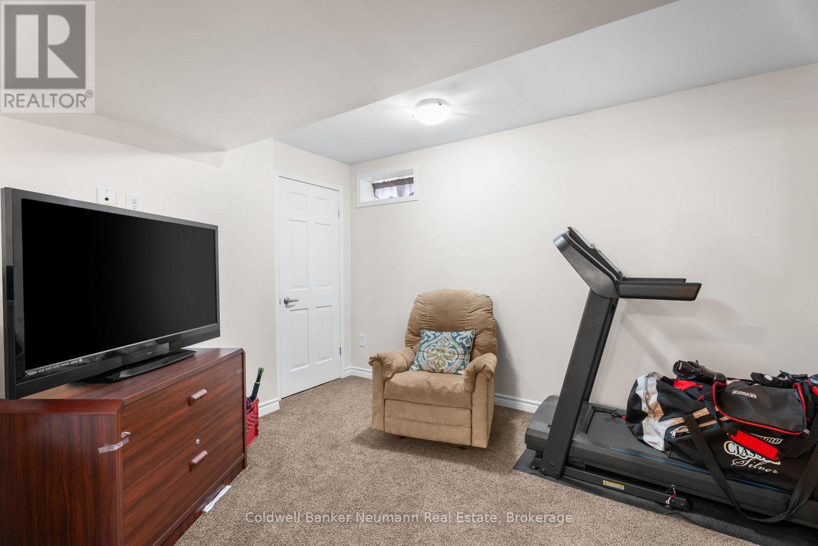 71 - 1035 Victoria Road S, Guelph (Kortright East), ON - Indoor