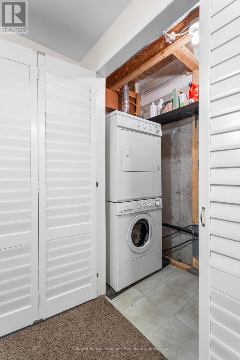 71 - 1035 Victoria Road S, Guelph (Kortright East), ON - Indoor Photo Showing Laundry Room
